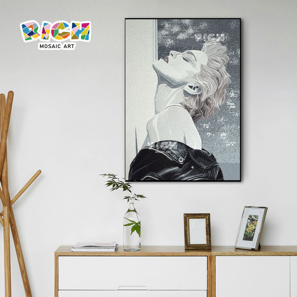 RM-FI24 Madonna Poster Glass Mosaic Art Customization